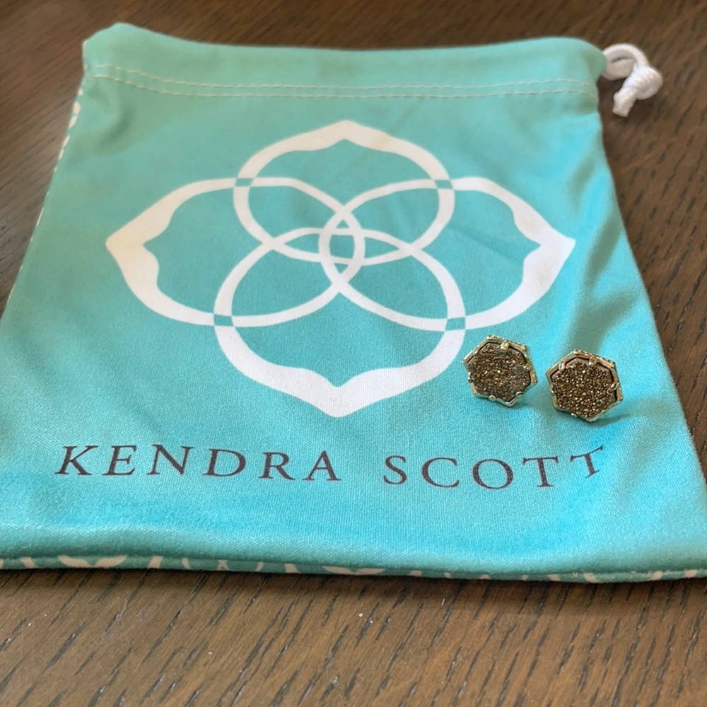 Kendra Scott earrings
